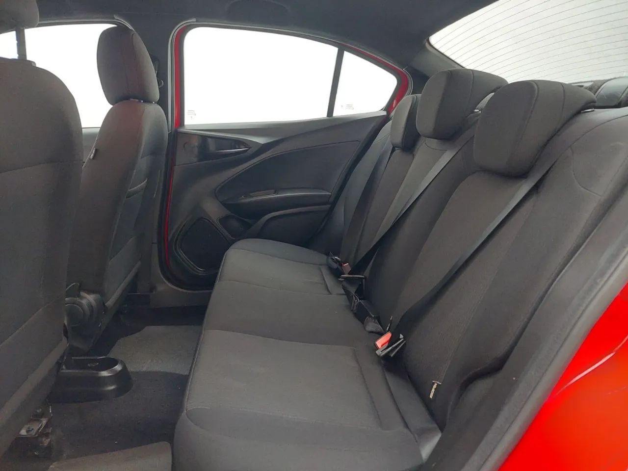 Fiat Cronos Drive 1.0 6V, foto 17 de 18