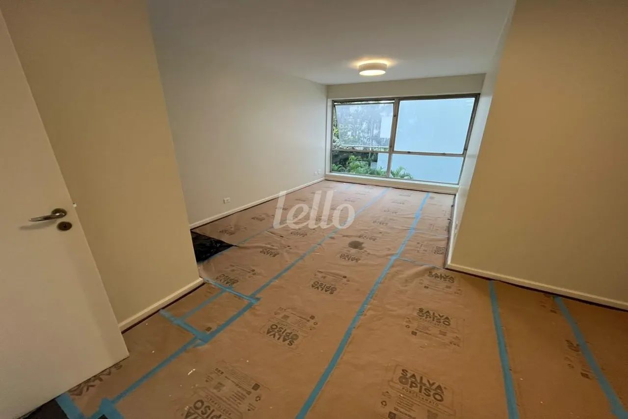 Apartamento 5 quartos para alugar no(a) Paraíso