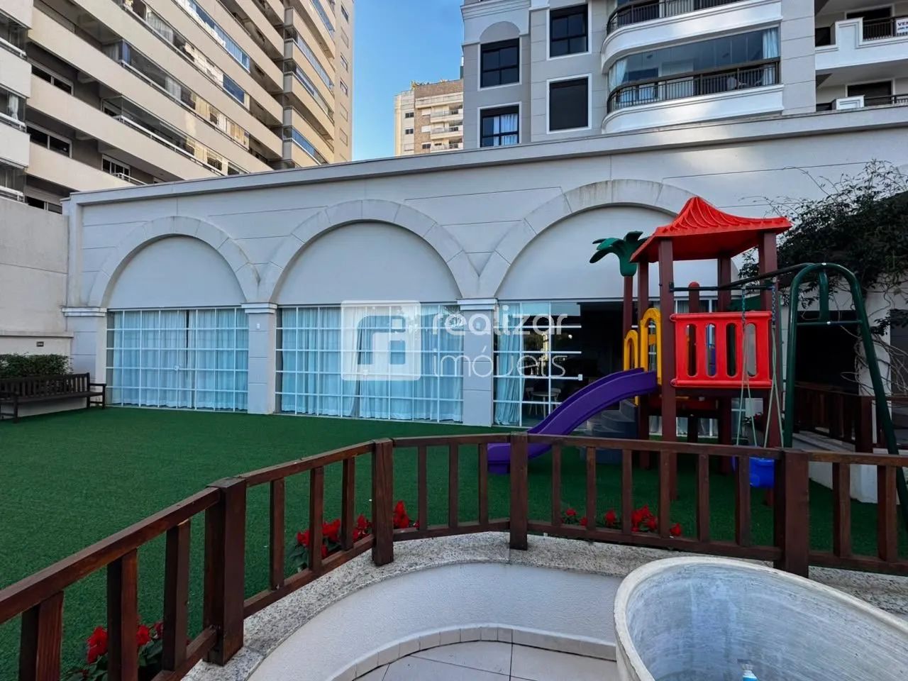 Apartamento de 3 dormitórios sendo 1 suíte no itacorubi - Foto 5