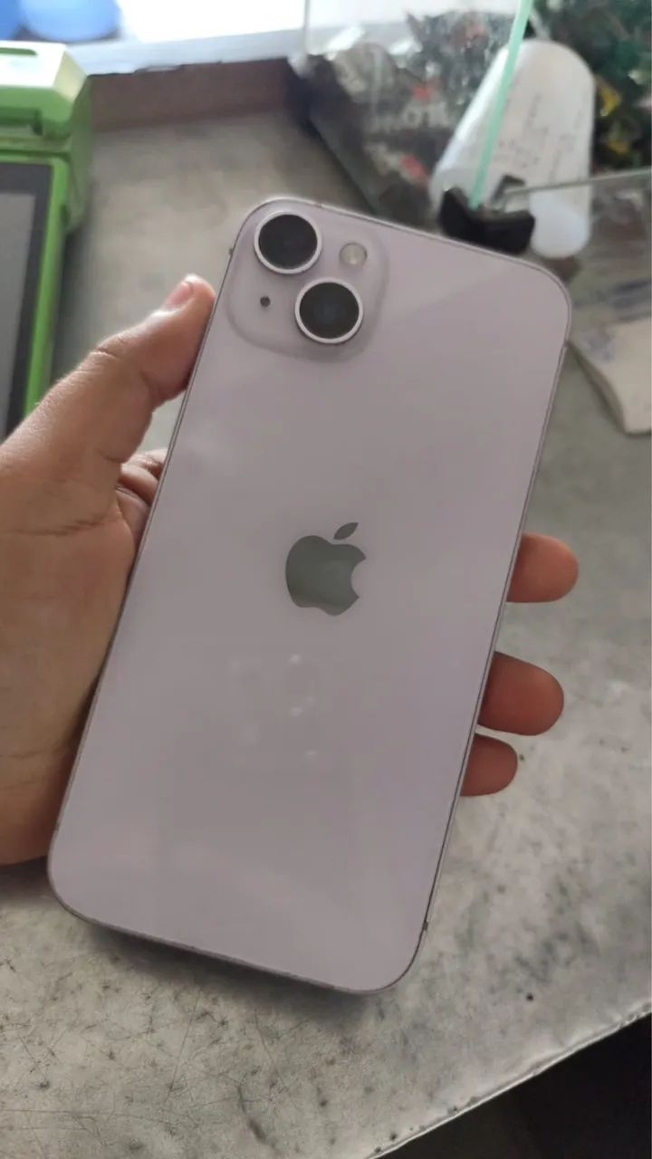iPhone 14 Plus roxo - Foto 2