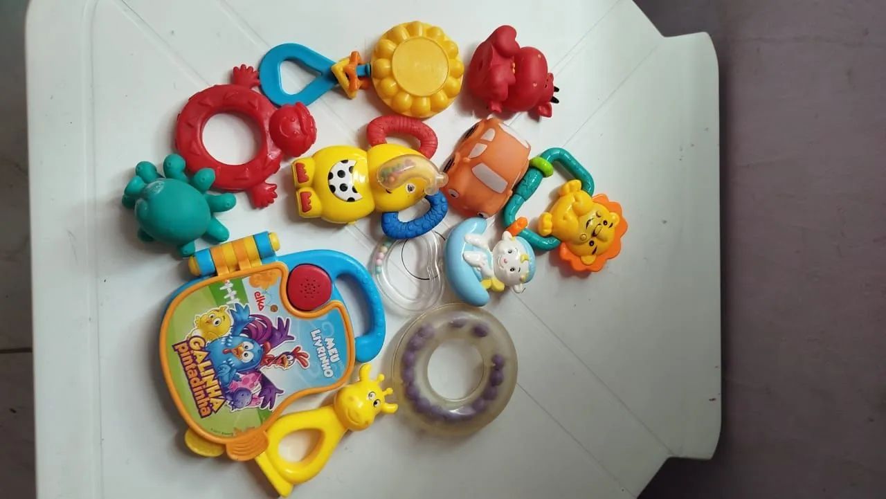 Lote de brinquedo 