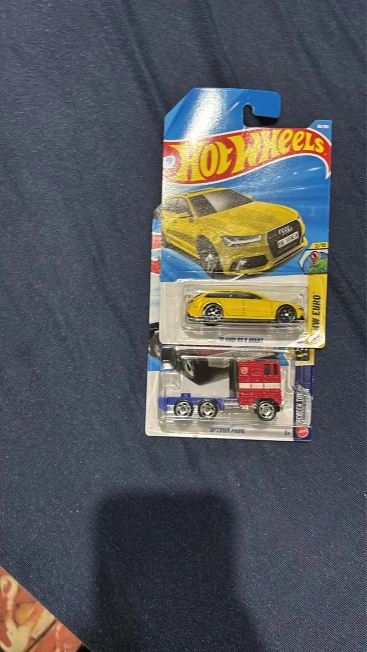 Hotwheels Dupla Optimus e Audi rs6