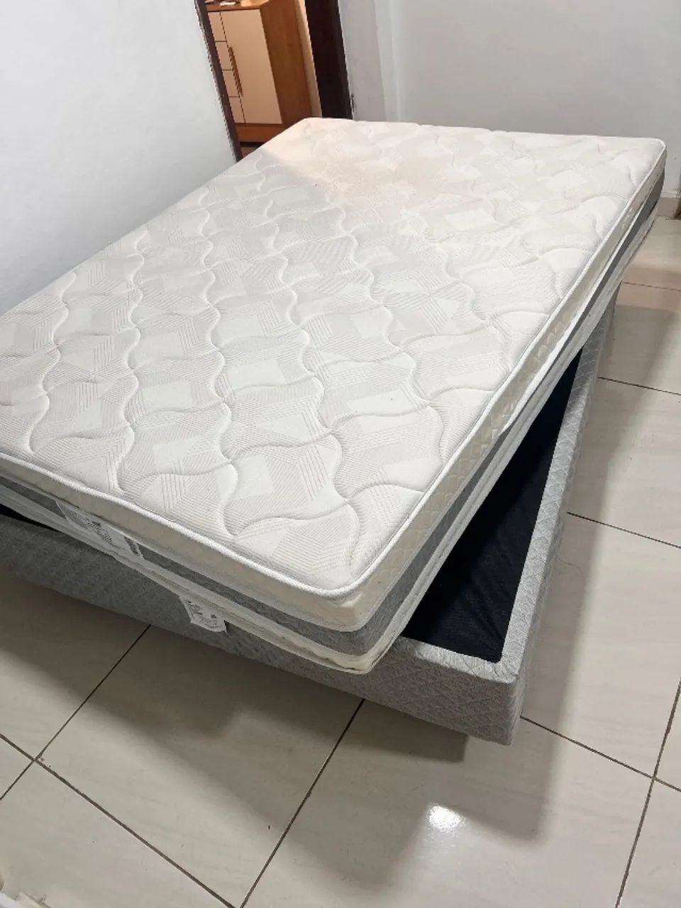 Cama box base e colchão 