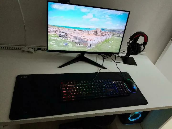 Computador com mesa sob medida e gaveteiro incluso. - Foto 3