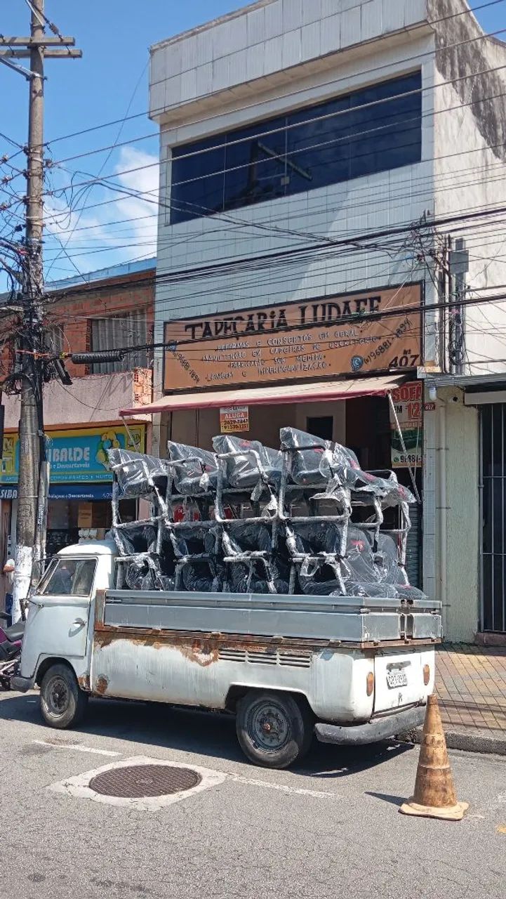 Frete vendo essa  Kombi 75 raridade  - Foto 2