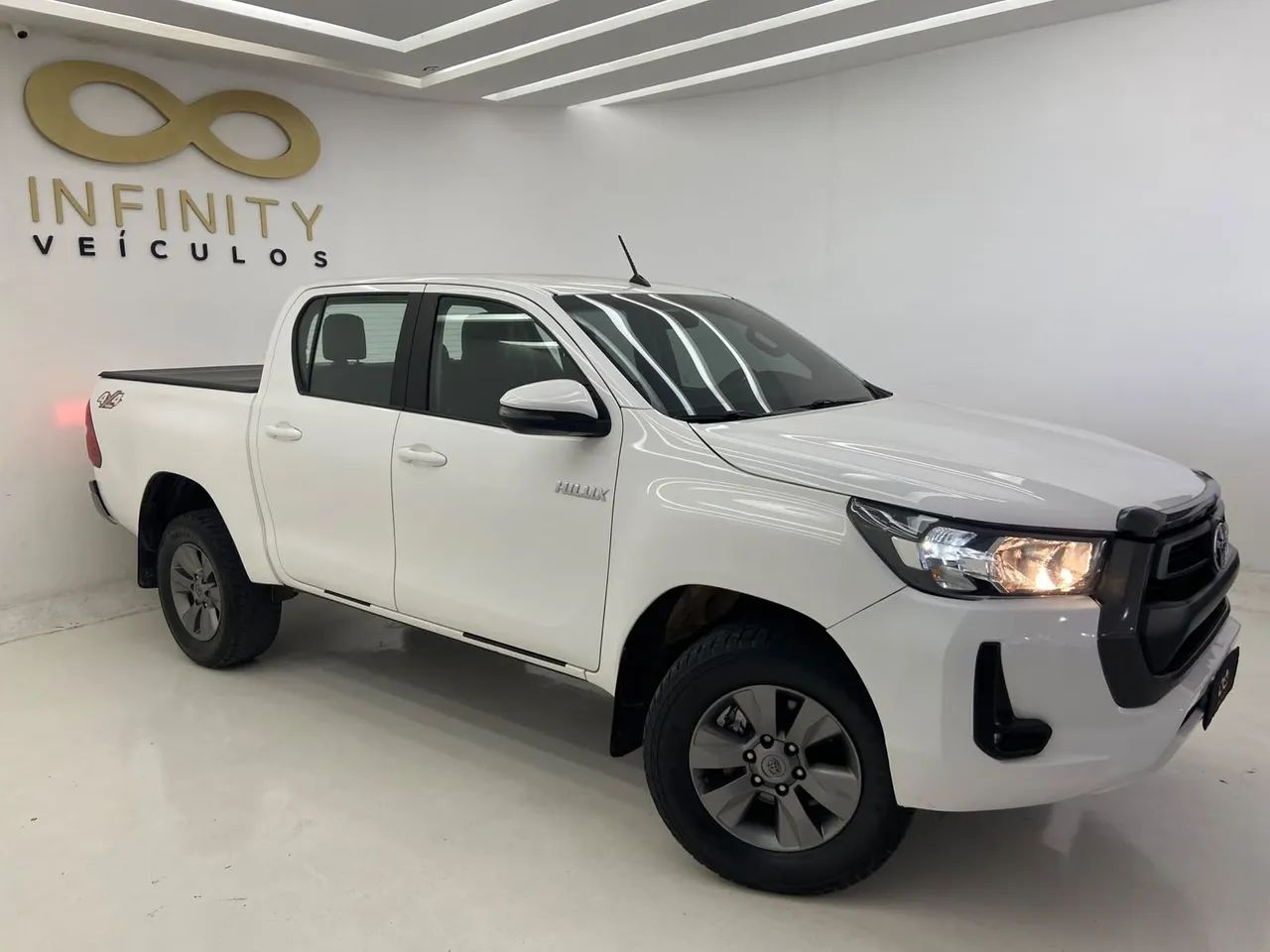 Toyota Hilux CD 4X4 2.8 DIESEL MEC. 2022