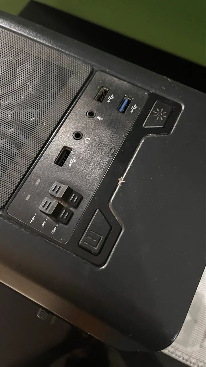 Gabinete Rgb e Vidro temperado no preço  - Foto 4
