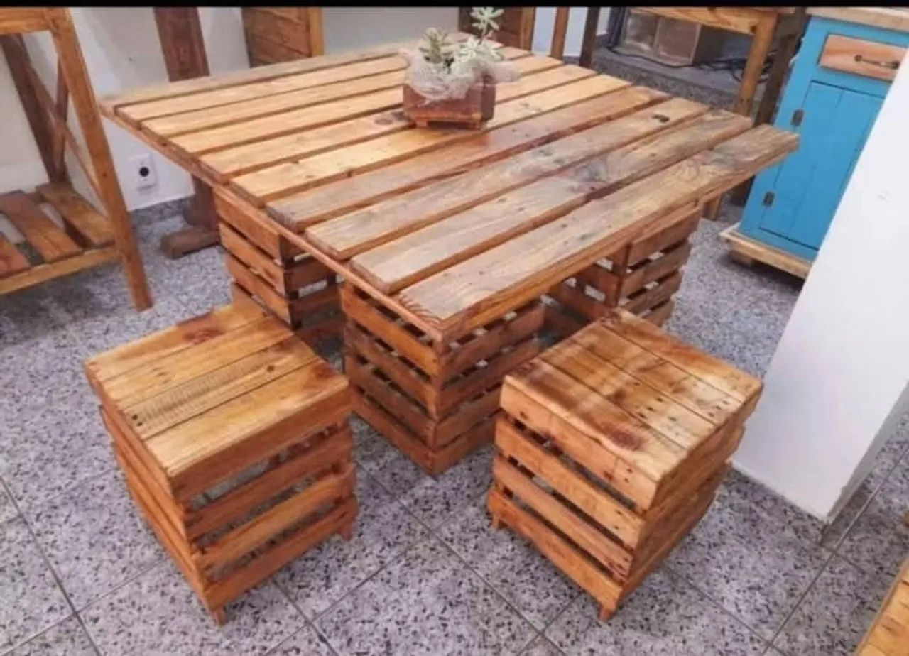 Mesa palete 4 banquetas  - Foto 4