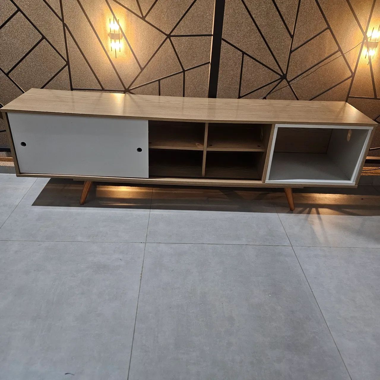 Rack pra sala 180x40