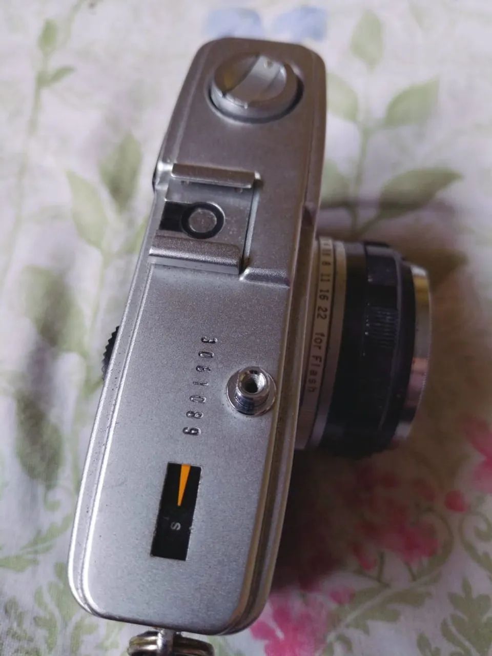 Vende-se câmera analógica para colecionador  - Foto 4