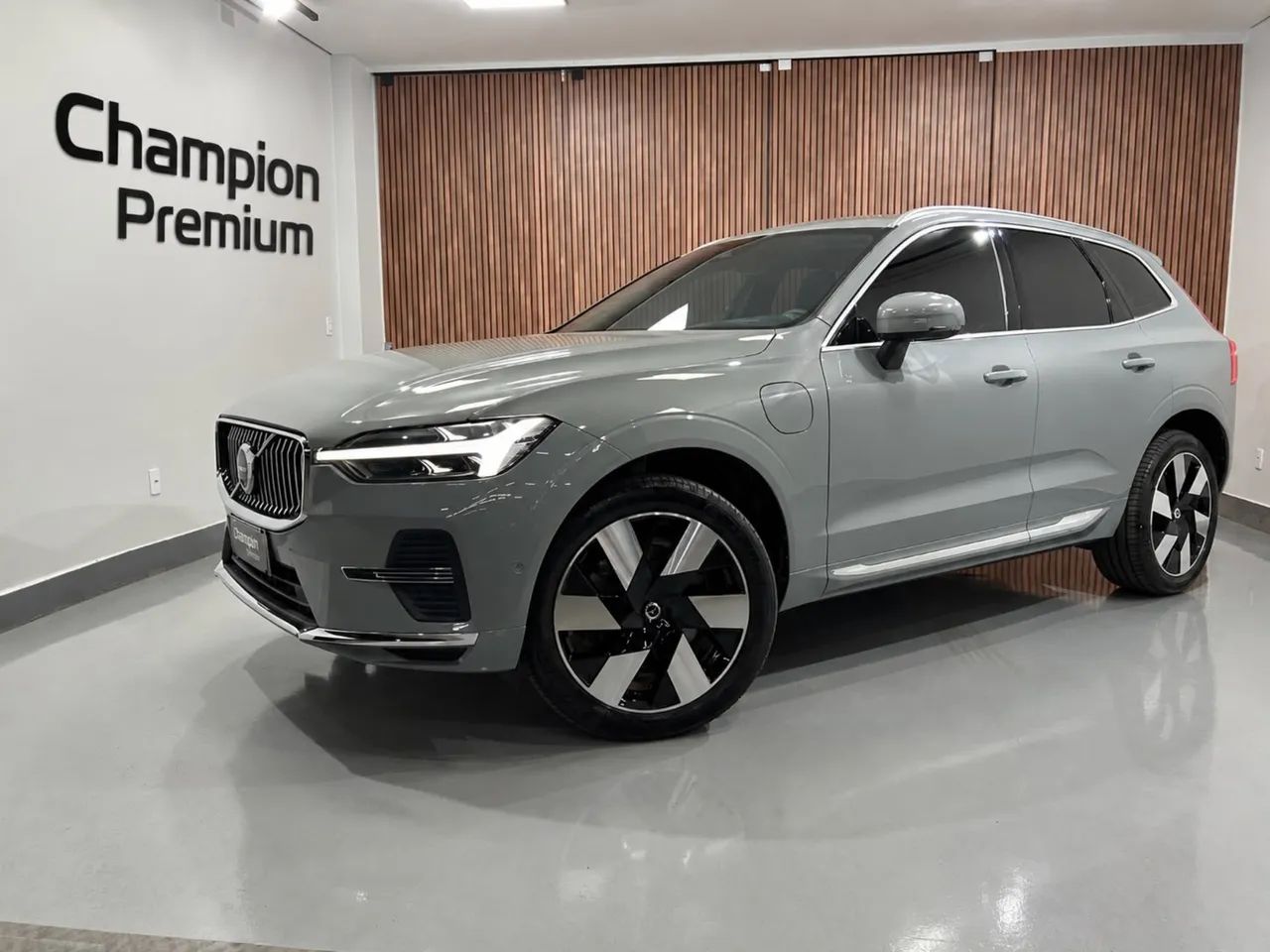 Volvo Xc60 T-8 Ultimate 2.0 AWD (híbrido) 2024 2024