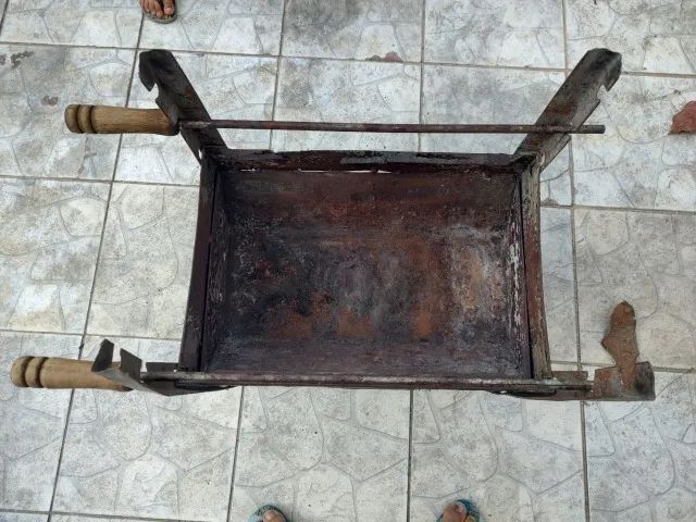 Churrasqueira Pequena com Elevador (Usada) - Foto 4