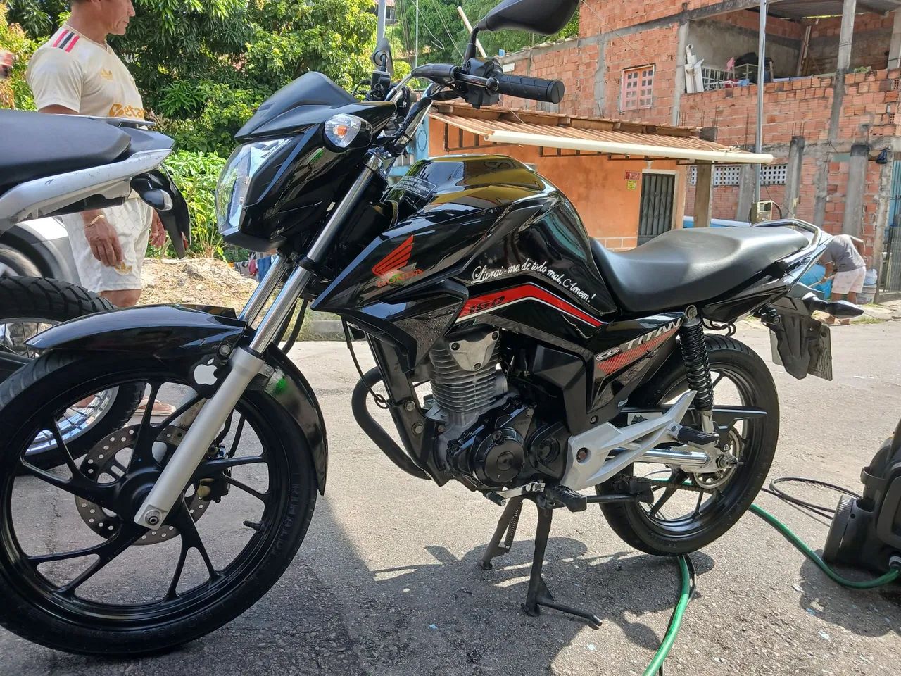 Titan 160 2017 