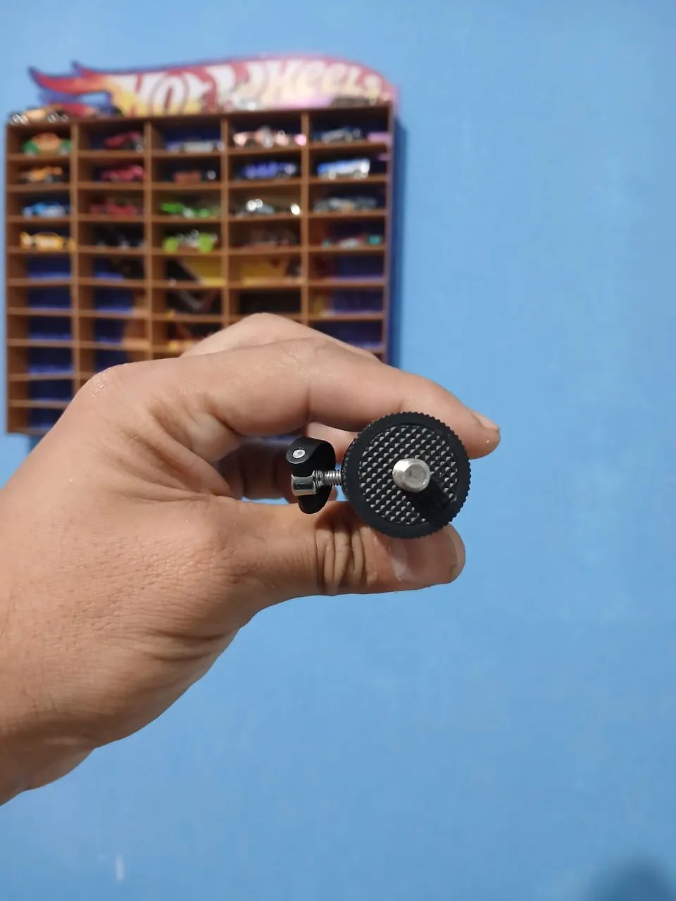 Tripé preto metálico para cameras  - Foto 3