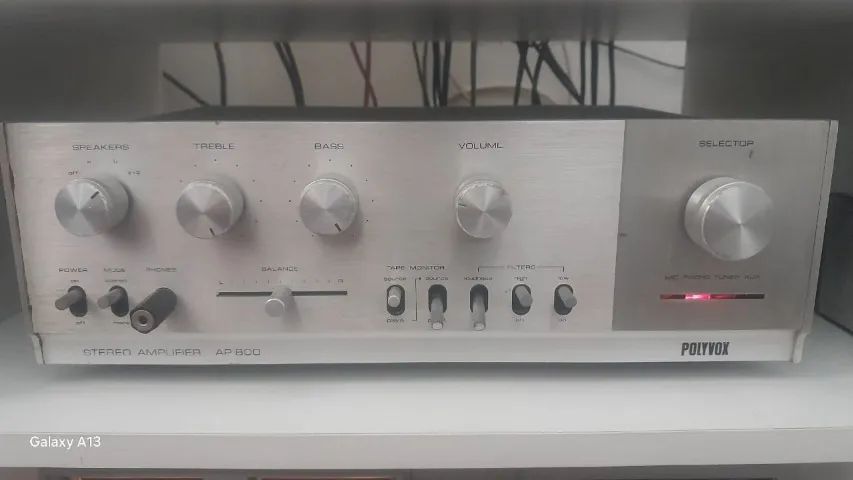 AMPLIFICADOR INTEGRADO POLYVOX AP 800