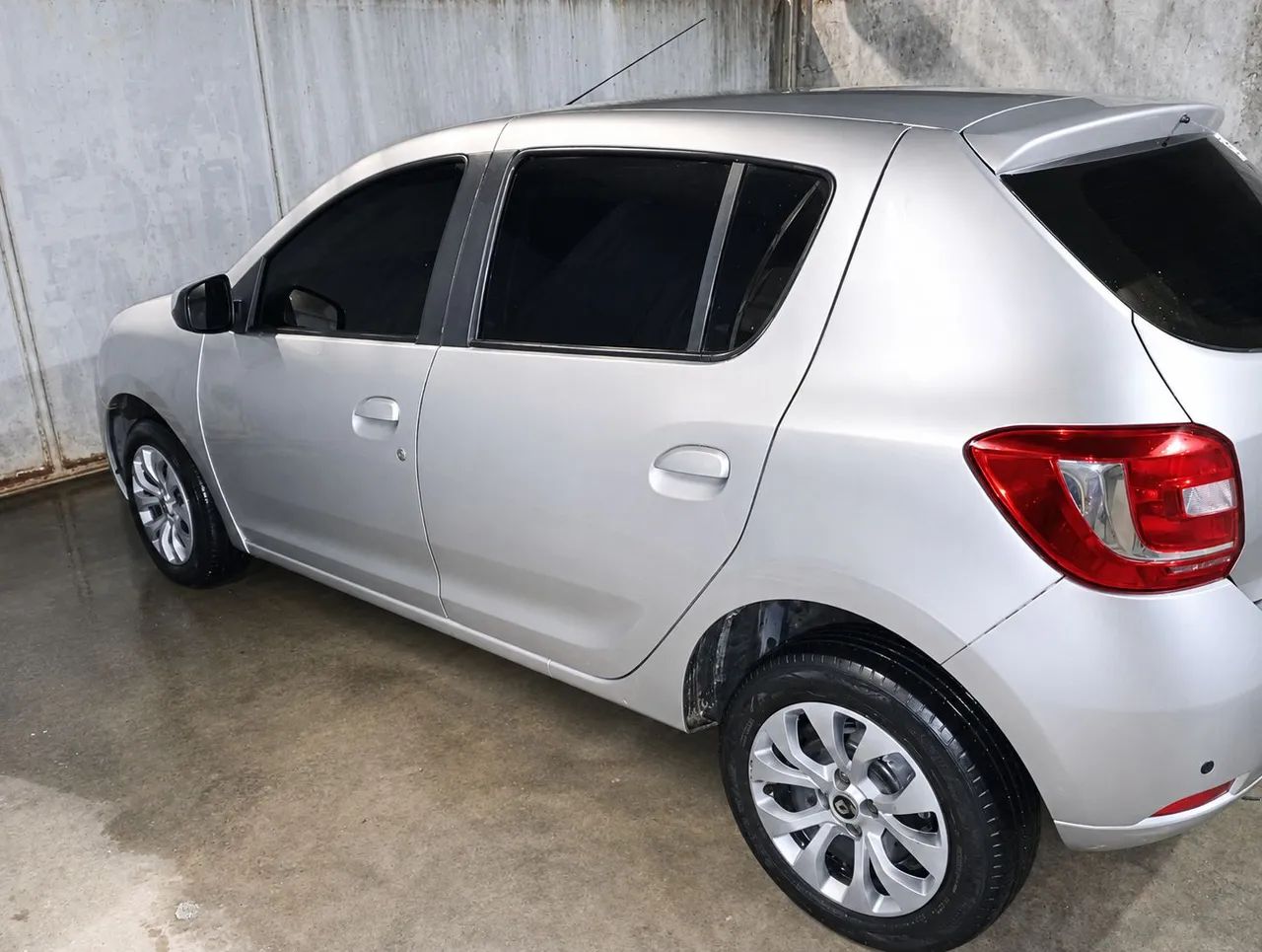 Renault Sandero 2015