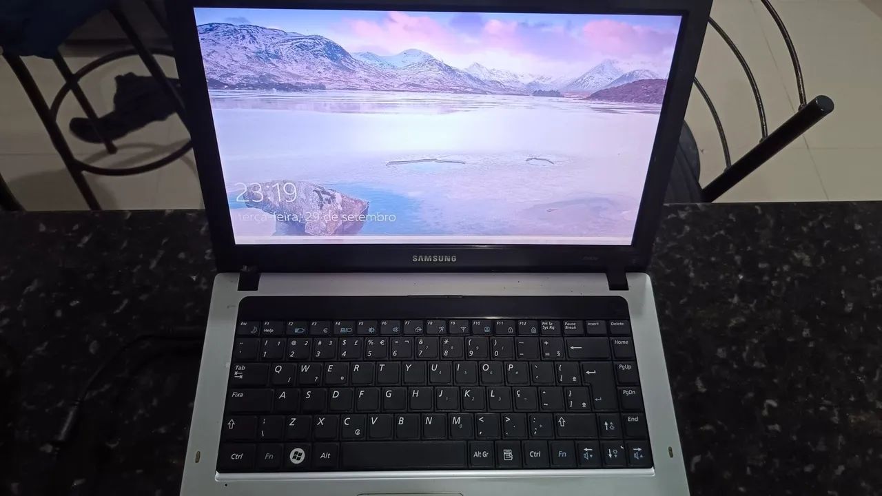 Notebook samsung RV410