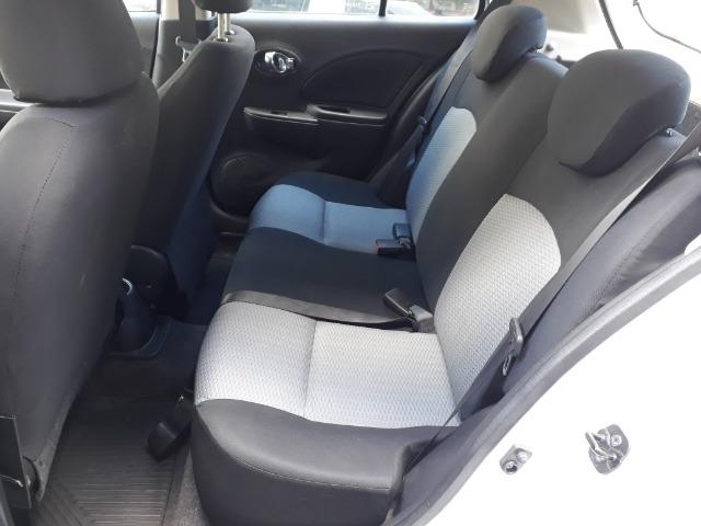 Nissan March 1.6 financiamos sem entrada 2014 transferencia ipva gratis - Foto 9