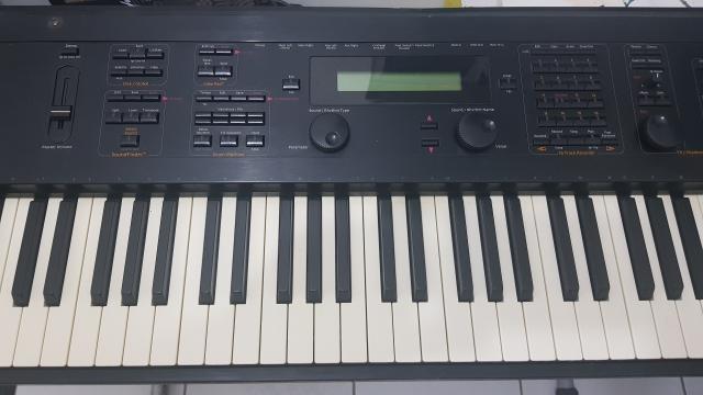Sitetizador ensoniq mr76 - Foto 2