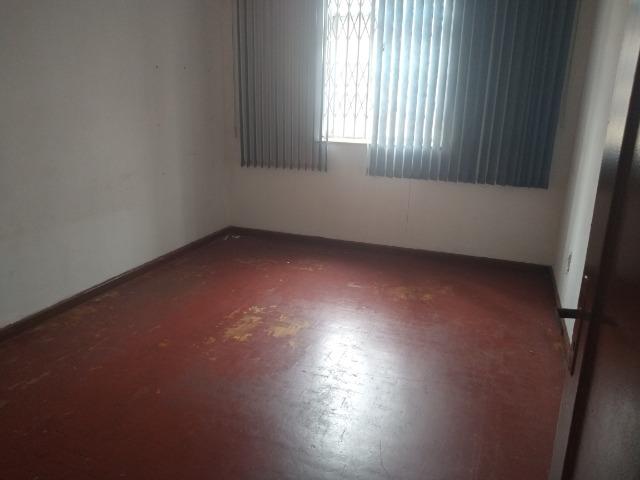 Apartamento, frente, 70m², sol da manhã na Rua João Silva 86 - Olaria - Foto 8
