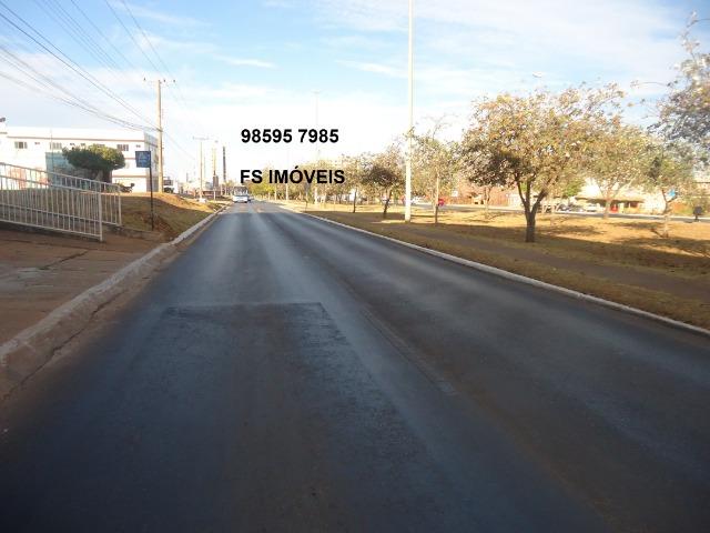 QS 304 Ótimo Lote Comercial 100 M² na Pista E s c r i t u r a d o - Foto 2