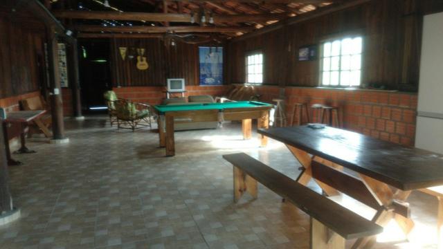 Chácara com Duas Casas rústicas (6 quartos), lado do Rio Palmital