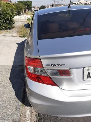Honda Civic LXR 2014 2 dono particular - Foto 2