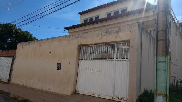 Setor Oeste QD 06, 2 Sobrados no mesmo lote (vazado), excelente local, R$ 729.000,00