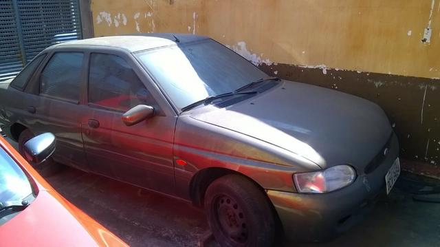Escort 2001 GL 1.6 - Foto 2