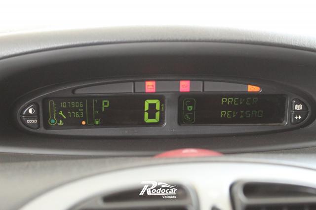 Citroen C4 Picasso 2.0 Prata - Foto 4