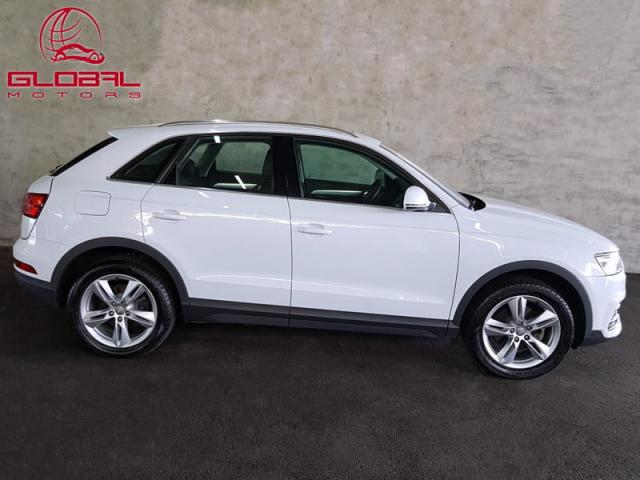 AUDI Q3 1.4 TFSI AMBITION GASOLINA 4P S TRONIC - Foto 3