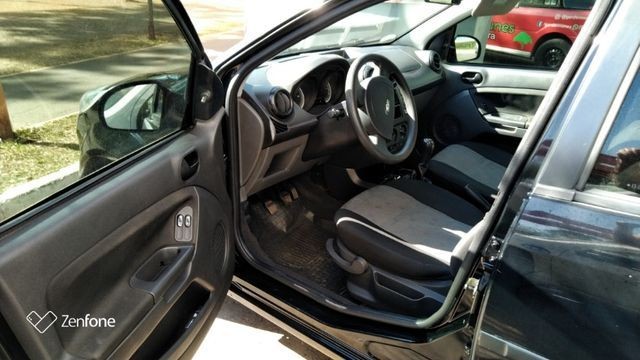 Ford Fiesta 2010/11 - 1.0 8v - Aceita Financiamento!! - Foto 3
