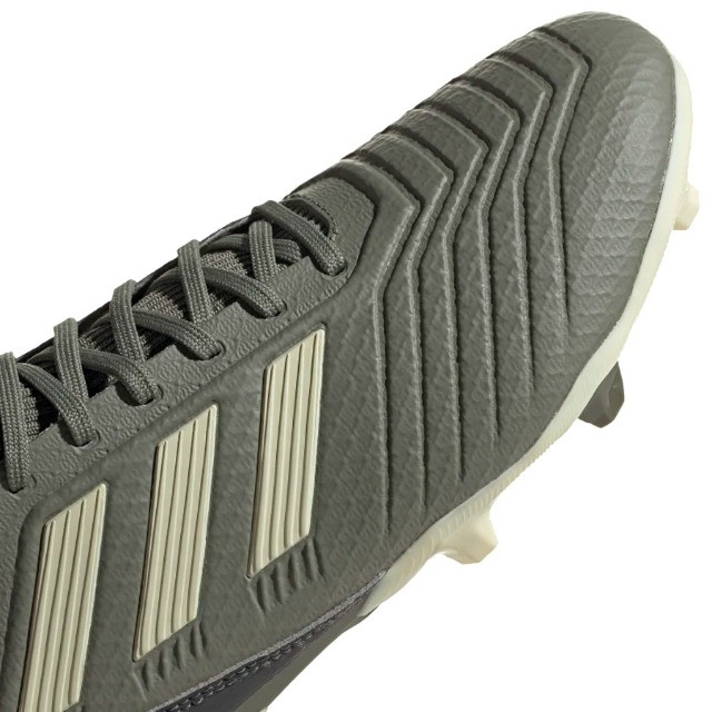Chuteira de Campo Adidas Predator 19.3 Fg Masculina - Foto 4