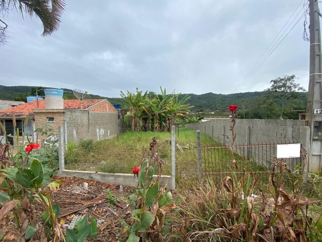 Oportunidade Terreno bem localizado em Bombas