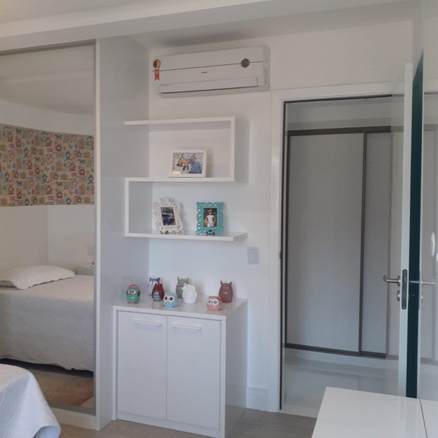 Vendo Lindo Apto de 3 Quartos, Porteira Fechada na Orla de Armação com Vista Mar 180Graus - Foto 13