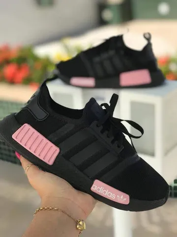 Tenis