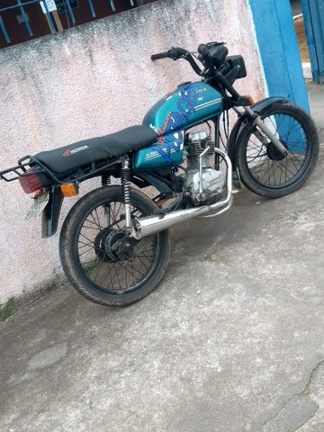 MOTO CG 125