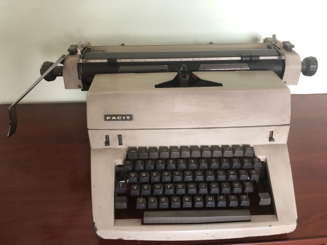 Máquina de escrever FACIT Raridade 