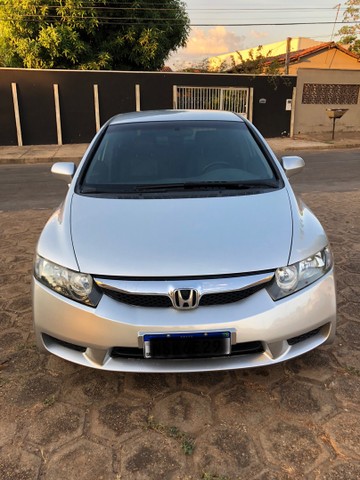 HONDA CIVIC LXS 2010