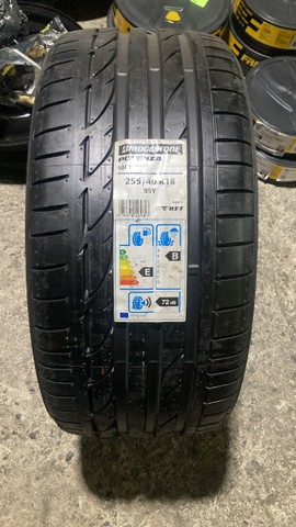 Pneu 255/40/18 Bridgestone Potenza 95Y Run Flat 