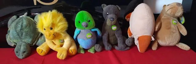 Pelúcias grandes da "Caçulinhas do Brasil" da Guaraná Antartica