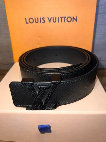 Cinto Louis Vuitton masculino - Brecchic