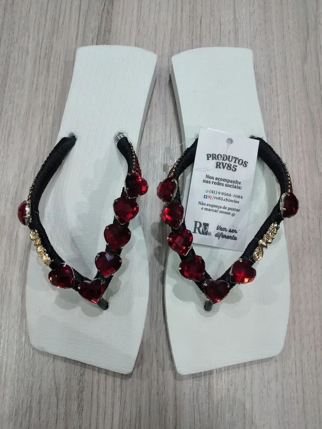 Chinelo Decorados enfeites  - Foto 4