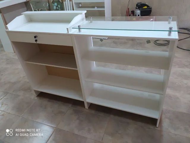 Balcão caixa + expositor vitrine c/ tv MDF - Foto 2
