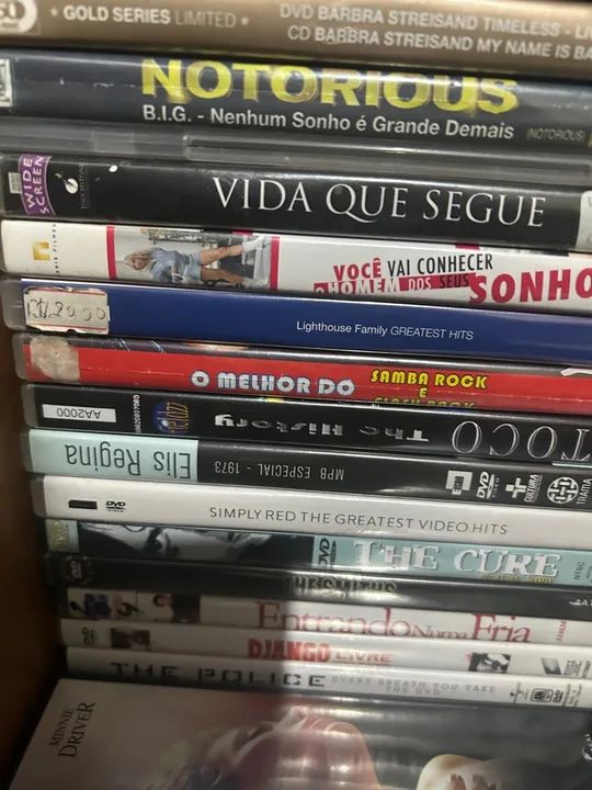 DVDs em ótimo estados ! 200 unidades  - Foto 2