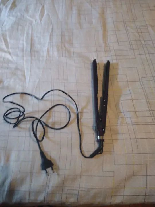 Prancha de cabelo Philco