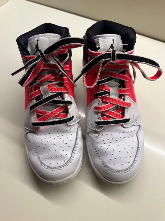 Air Jordan 1 mid Nike- N 35,5 - Usado - Foto 4