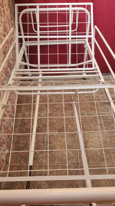 Cama Hospitalar Articulada - Usada - Ótimo Estado R$ 1.300,00 contato * whatsapp  - Foto 2