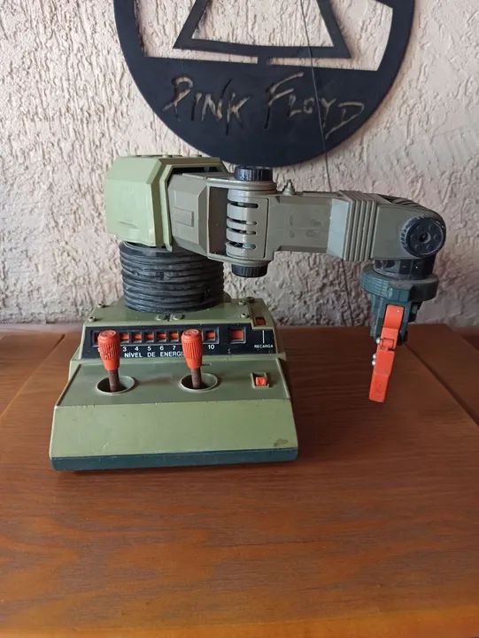 ARMATRON MODELO 010031 TEC TOY TECTOY ANOS 80/90 ANTIGO RARIDADE.