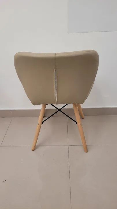 Cadeira estofada moderna - Foto 3